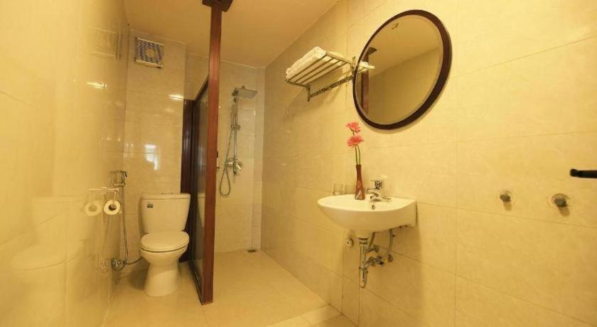Old Quarter Family Hotel Hanoi Zewnętrze zdjęcie